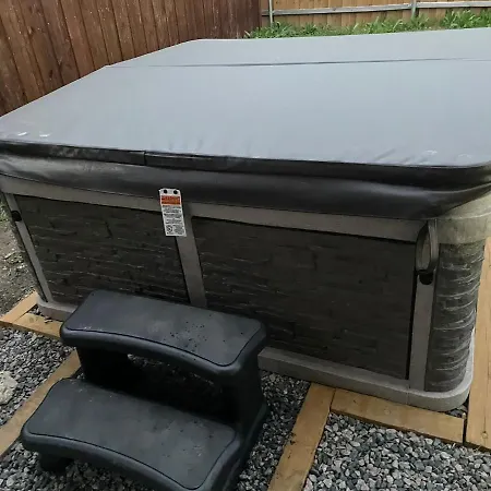 Dallas 4Br Large Yard W Hot Tub , Fire Pit And Basketball Hoop